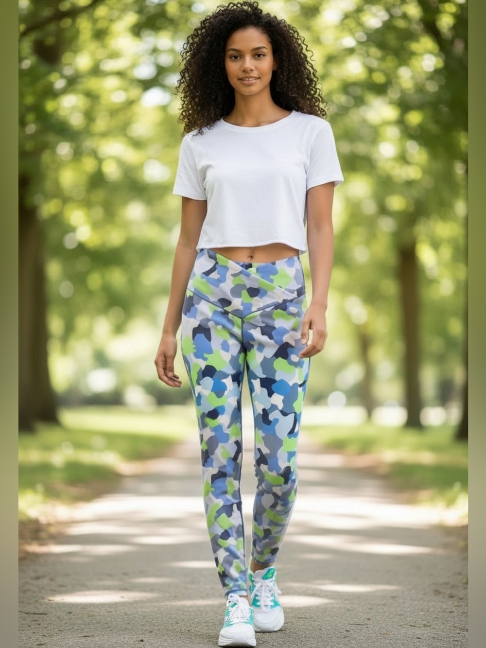 Offline by aerie “Real Me” High Waist Crossover Camouflage Print Leggings (H-1)